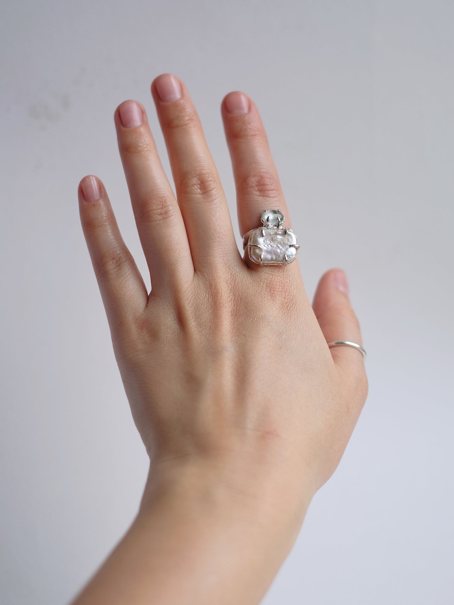 Ring "Pedestal"