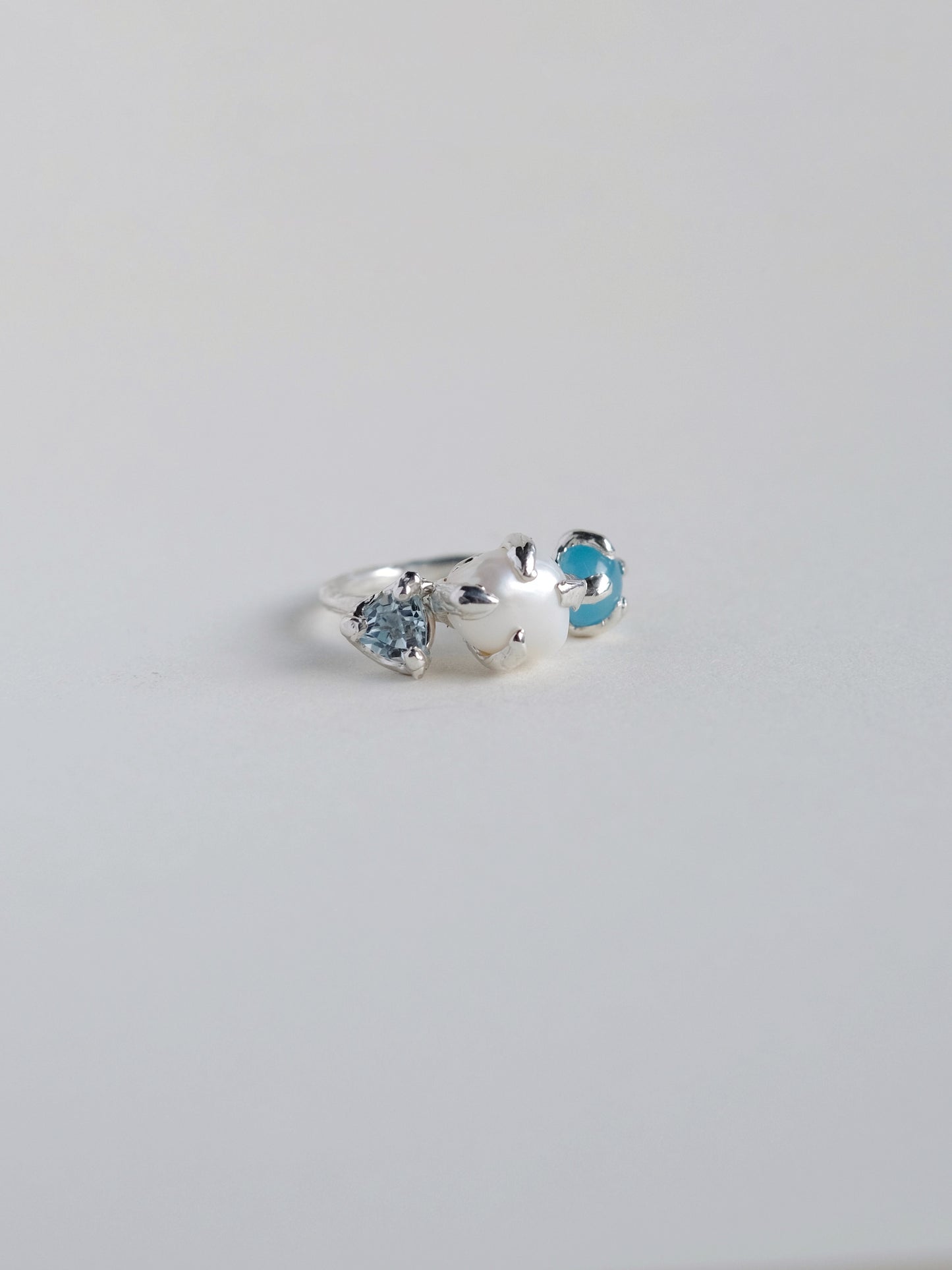 Ring "Zhemchuzhnyy tsvit"