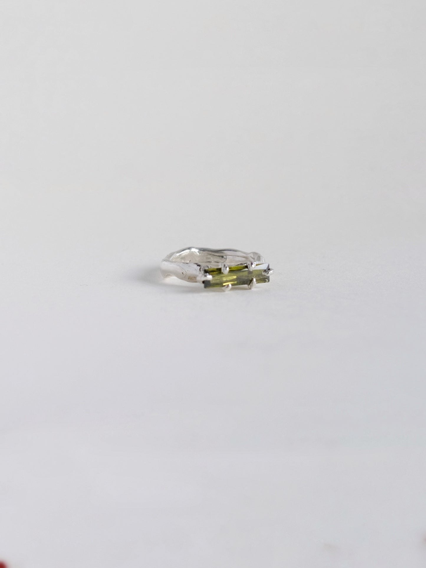 Ring "Nikoly!"