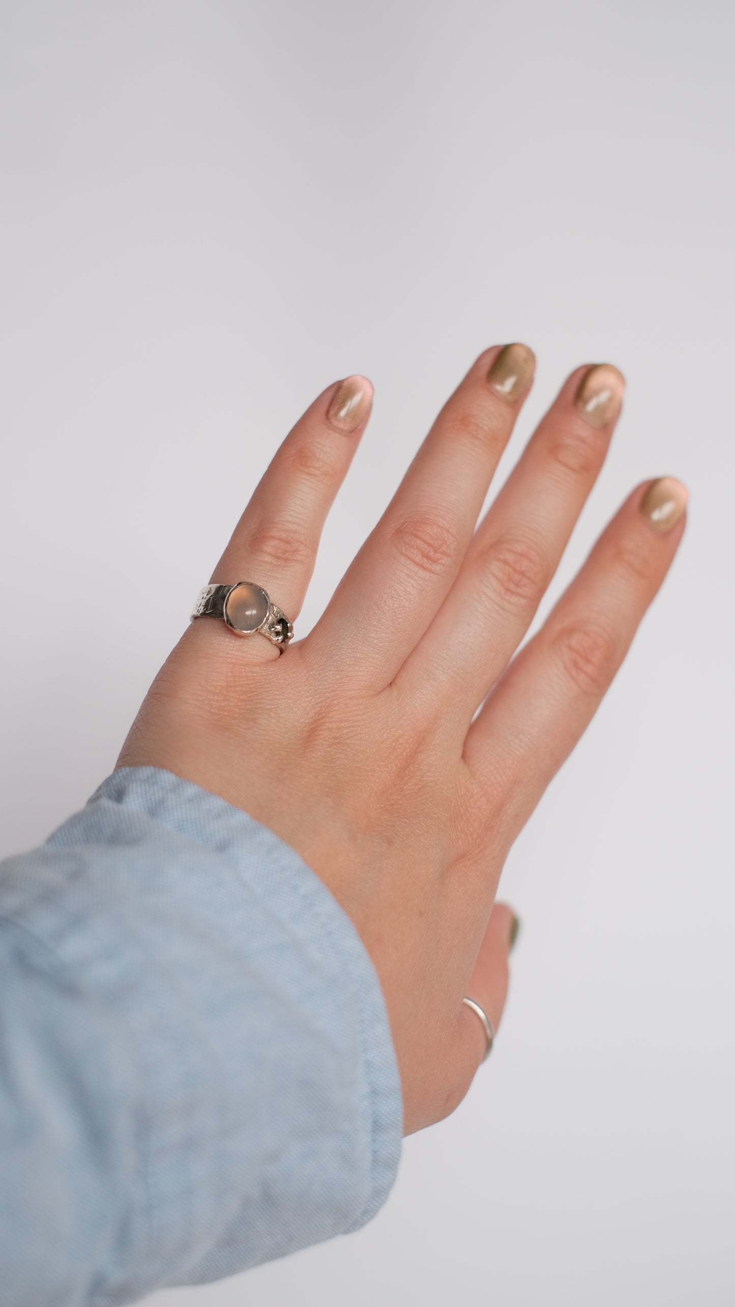 Ring with Chalcedony and Tourmaline