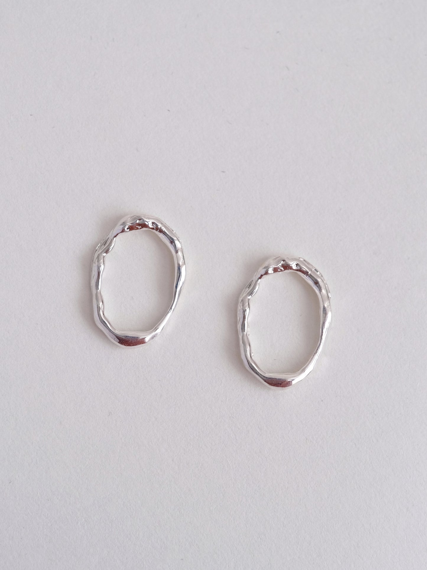Earrings "O"