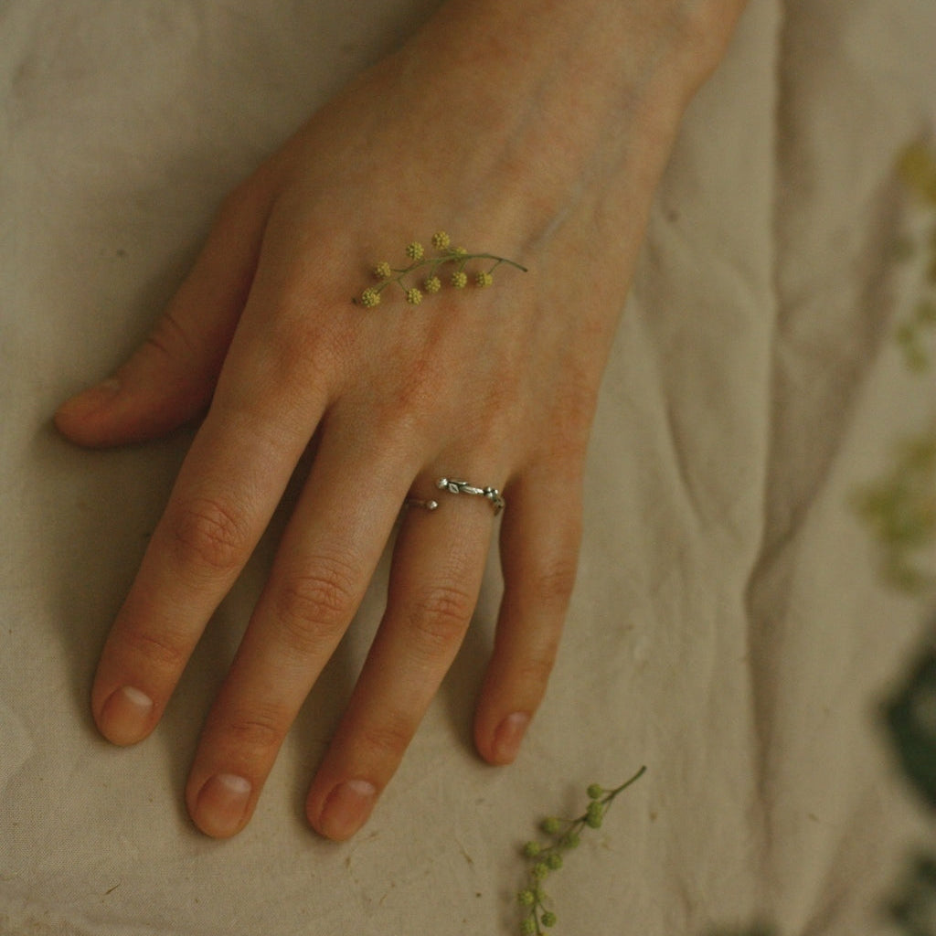 Ring “Olive” — Adjustable Sterling Silver Ring