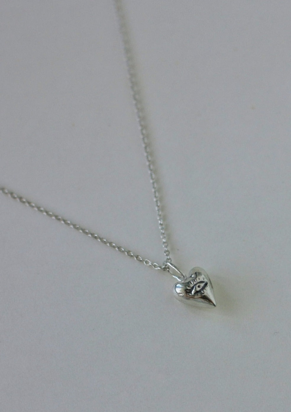 Pendant "Looking heart"