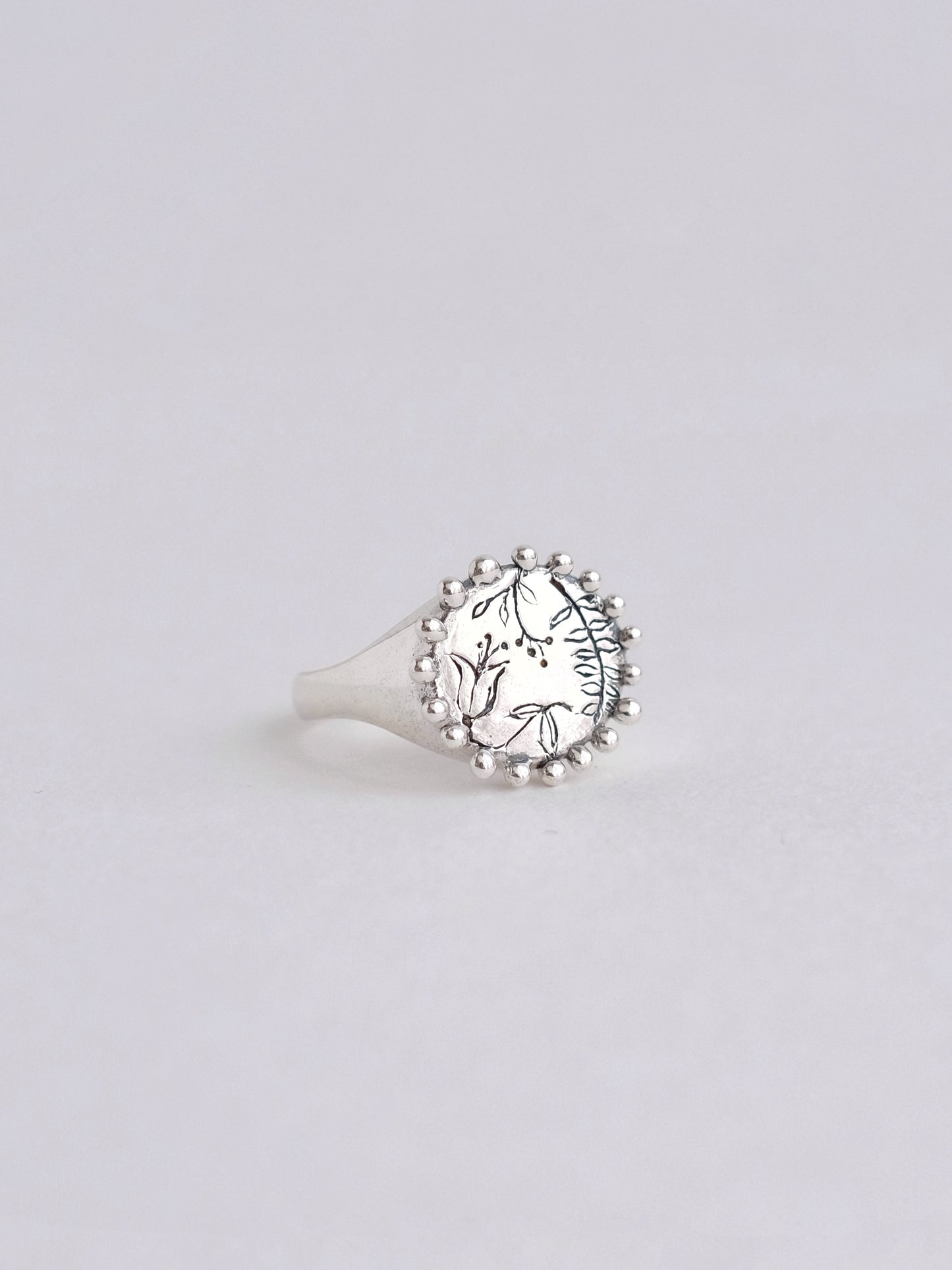 Ring "Before the rain"