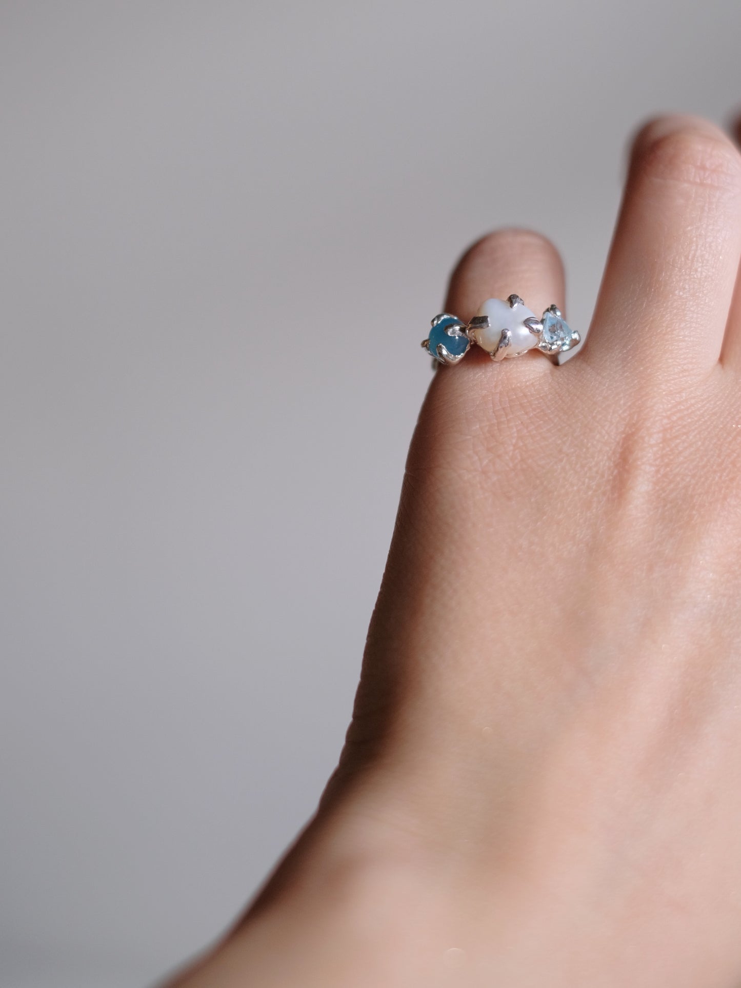 Ring "Zhemchuzhnyy tsvit"