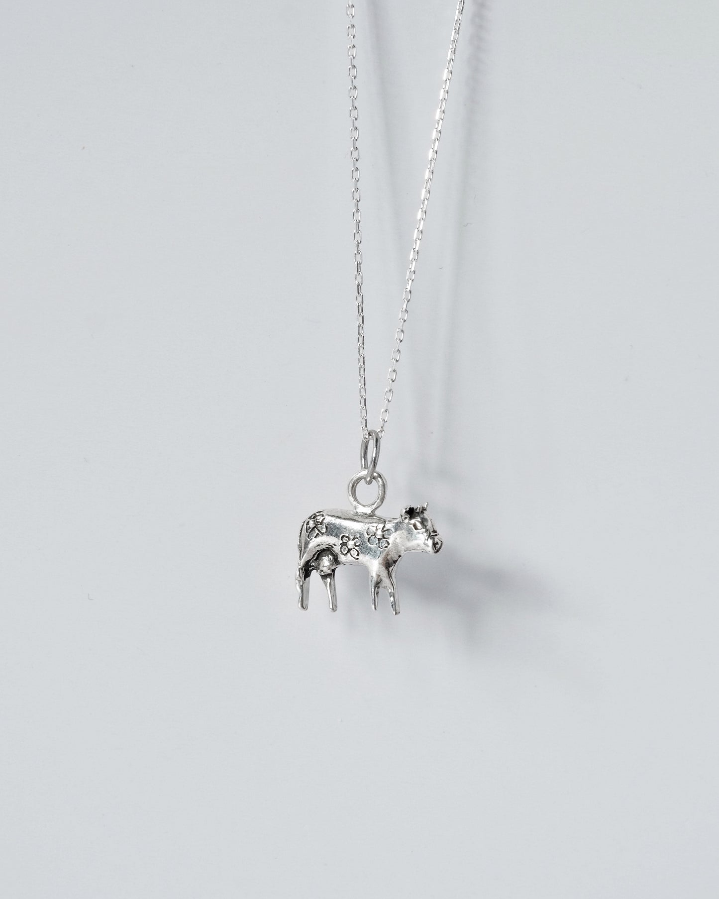 Anhänger "Moo-Moo" - Halskette mit Kuh-Charm aus Sterlingsilber