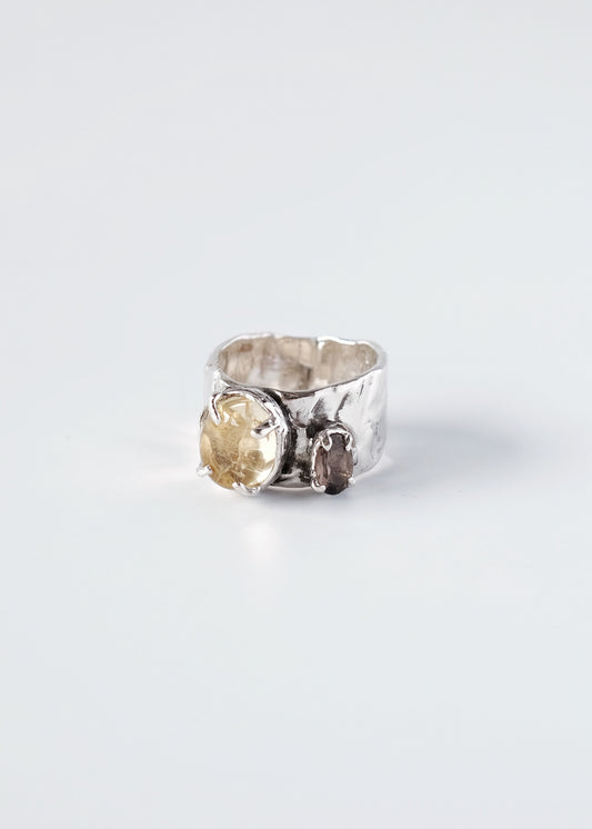 Breiter Ring mit Citrin und Rauchquarz